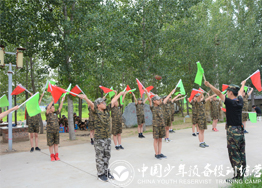 參加少兒軍事夏令營后孩子會有什么變化？